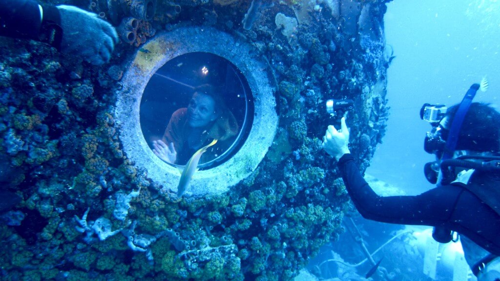 Living underseas